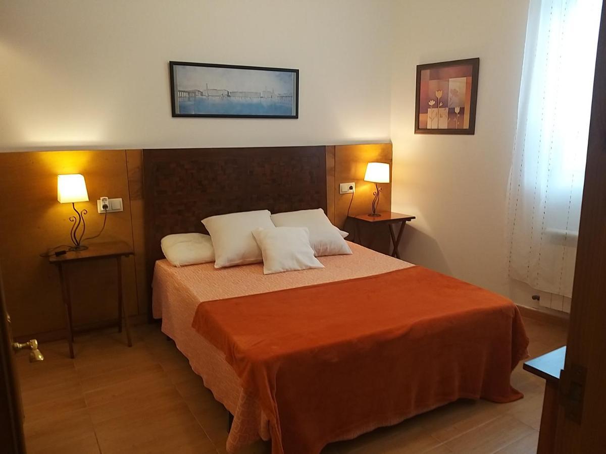 Apartamento Con Pequeno Jardin En El Centro Феррол Экстерьер фото